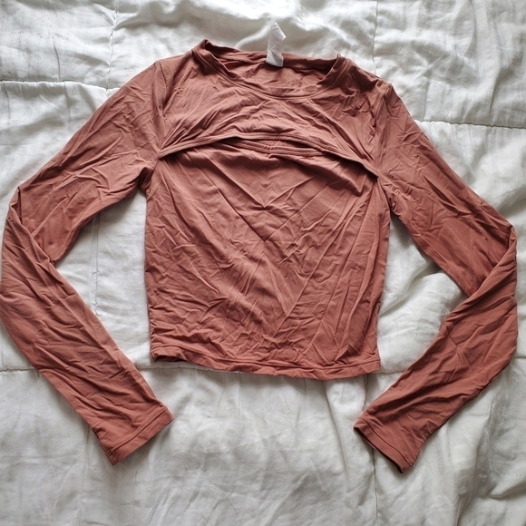 Alphalete Ultrasoft Keyhole Long Sleeve - Blush - Picture 1 of 7